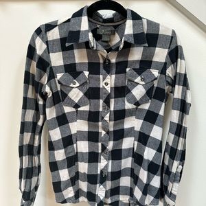 Black and white flannel button down by Natural Reflections (Size Medium)